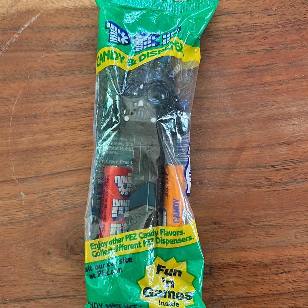 Darth Vader Star Wars 1990s PEZ Candy Dispenser with Expired Candy Sealed